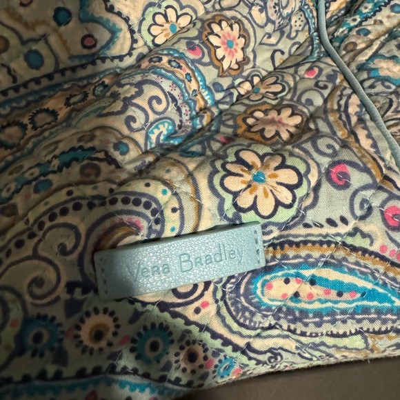 VERA BRADLEY BLUE DAISY DOT PAISLEY ICONIC HIPSTER CROSSBODY BAG - Picture 2 of 7
